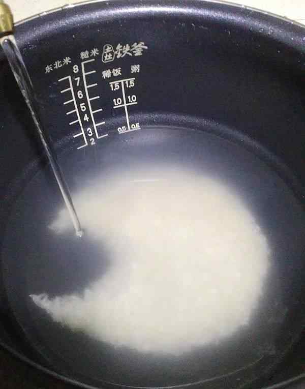 广东鸡粥的做法 广东生滚粥怎么做好吃 广东生滚粥食谱简单做法