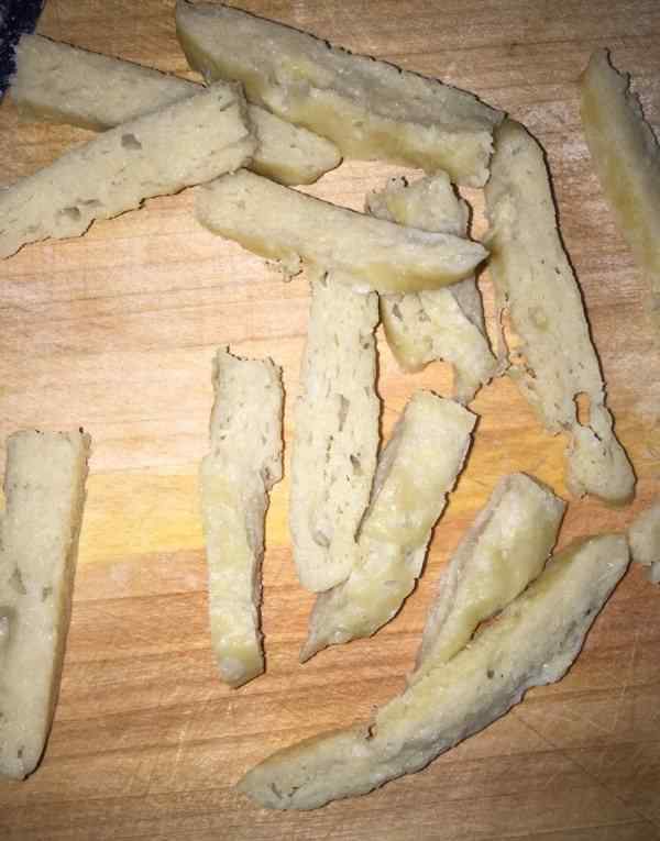 手工擀面皮的做法 手工凉皮做法和配方 手工凉皮的做法大全