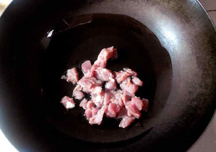 西葫芦怎么炒好吃简单 西葫芦炒肉的做法 西葫芦炒肉食谱简单做法