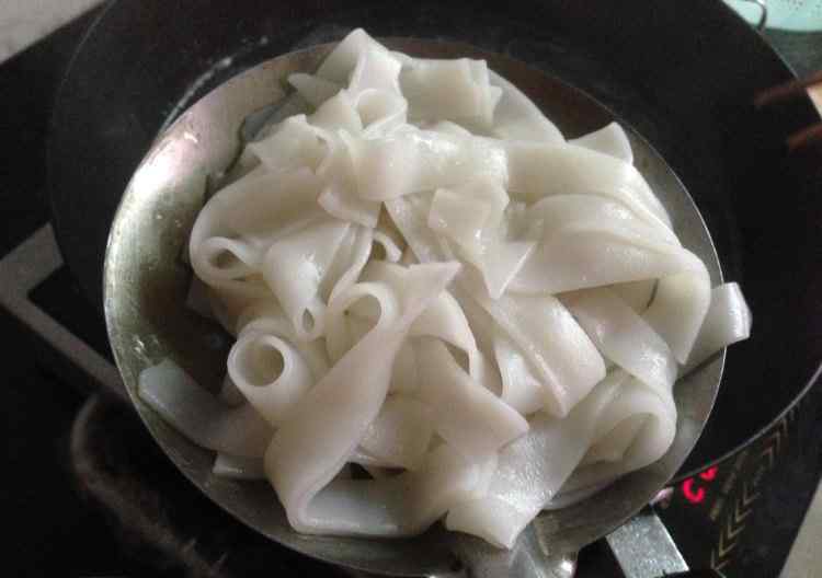 米面的做法 牛肉末香辣凉面的详细做法 牛肉末香辣凉面配方与做法