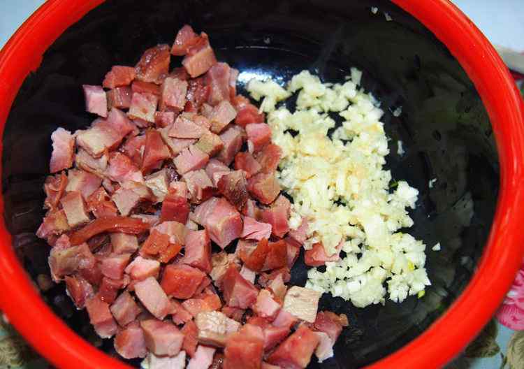 叉烧的做法 叉烧蛋炒饭怎么做好吃 叉烧蛋炒饭做法大全