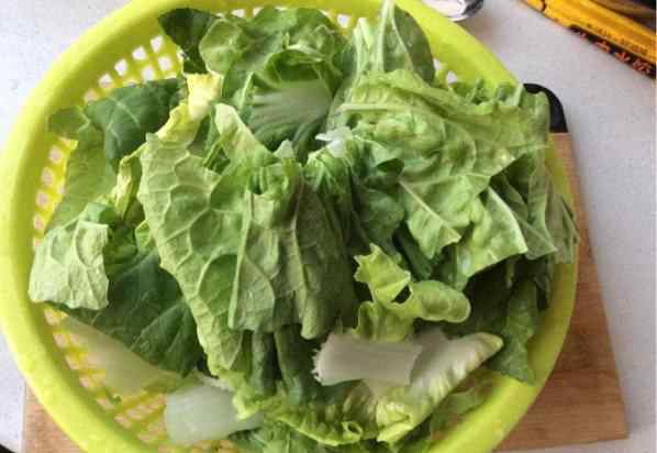 杭白菜怎么炒好吃 清炒杭白菜的家常做法 清炒杭白菜食谱简单做法