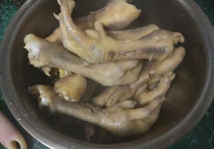 东北酱鸡爪子的做法 东北酱鸡爪简单又好吃的做法 东北酱鸡爪的做法大全