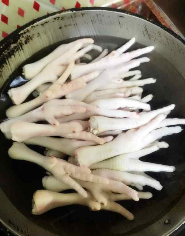 酱鸡爪的做法 酱鸡爪的最正宗做法 酱鸡爪做法详细步骤