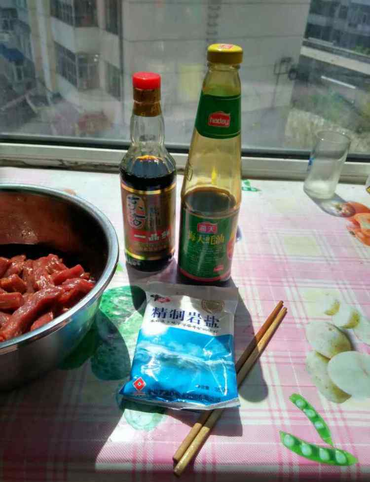 空气炸锅烤牛肉 空气炸锅烤牛肉干简单又好吃的做法 空气炸锅烤牛肉干配方与做法