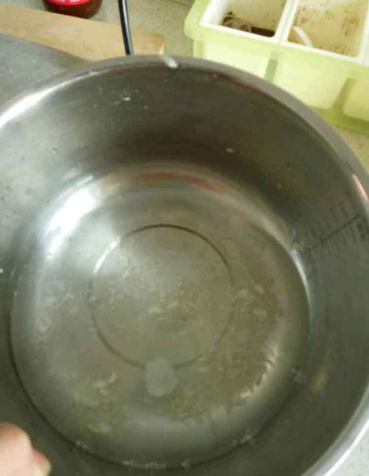 大蒜水的简单做法 大蒜水的家常做法 大蒜水怎么做有营养