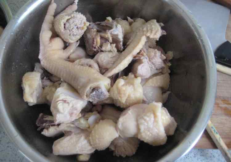 鸡块怎么做好吃 土豆香菇烧鸡块配方 土豆香菇烧鸡块做法步骤图解