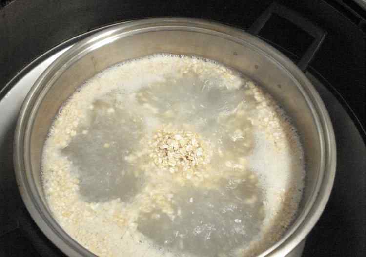 麦片怎么做好吃 苹果燕麦粥简单又好吃的做法 苹果燕麦粥做法步骤图解