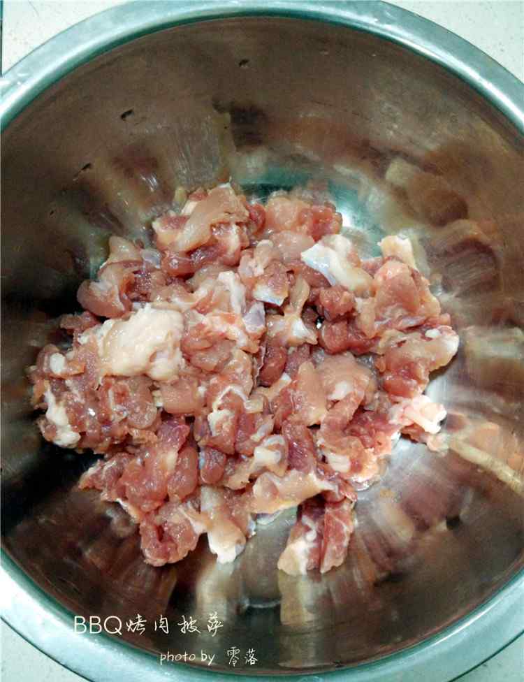 bbq烧烤 BBQ烤肉披萨的简单做法 BBQ烤肉披萨做法和材料