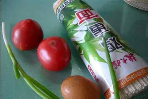 鸡蛋面的做法 西红柿鸡蛋面做法和配方 西红柿鸡蛋面食谱做法大全