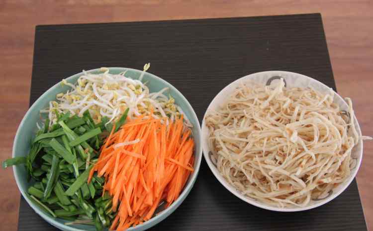 大饼的家常做法 炒饼的简单做法 炒饼怎么做有营养