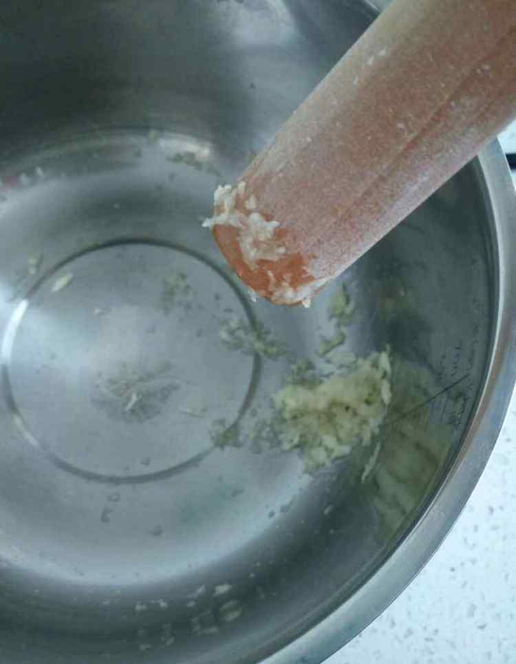 大蒜水的简单做法 大蒜水的家常做法 大蒜水怎么做有营养