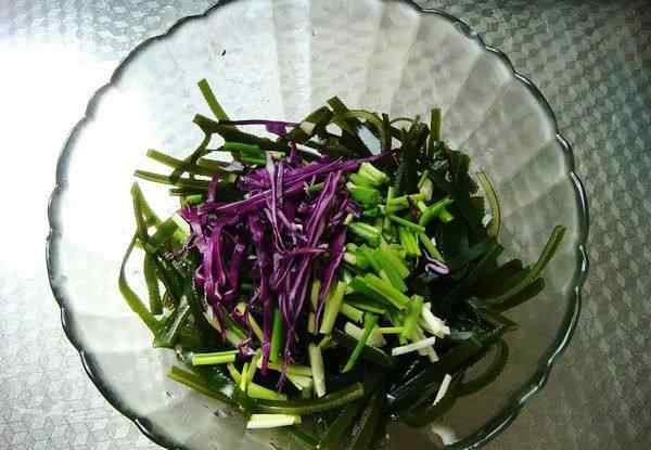 紫包菜怎么做好吃 辣拌海带丝的最正宗做法 辣拌海带丝做法详细步骤