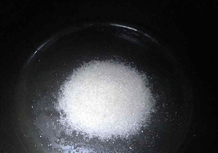 奶茶做法大全 港式焦糖奶茶的详细做法 港式焦糖奶茶食谱做法大全