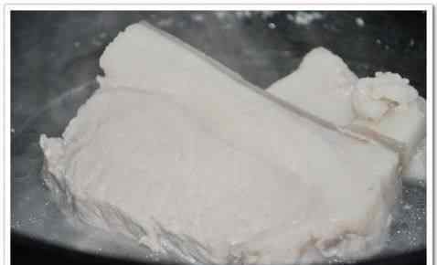 如何做腐乳肉 蒜香腐乳肉的简单做法 蒜香腐乳肉做法和材料