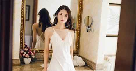 老婆不在家看的图片 老婆不在家里玩什么 和保姆打了一下午牌