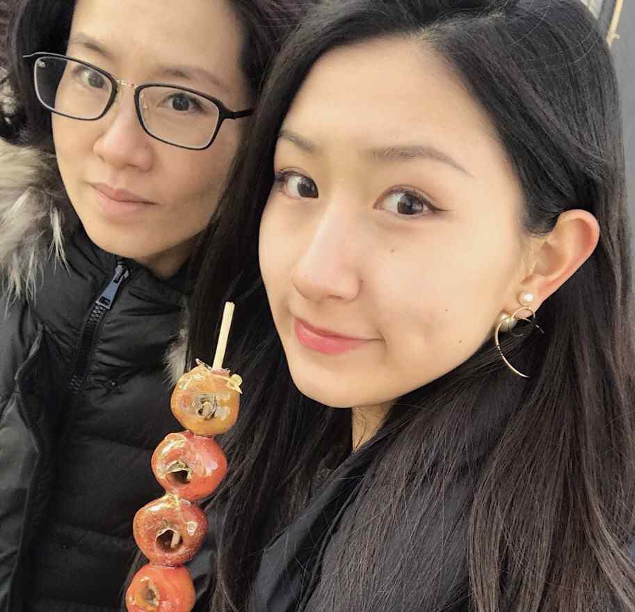 史小诺视频 央视主持人史小诺女儿曝光，肤白貌美大长腿超吸睛