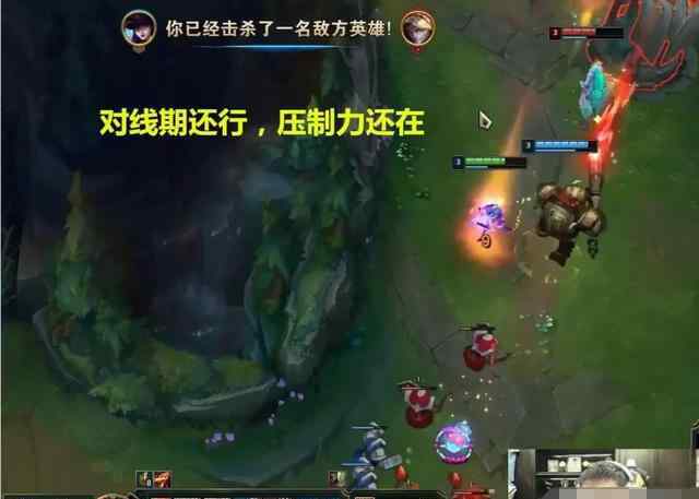 ad豹女 S10赛季ADC有多惨，Uzi75％暴击打豹女6下没事，被当做炮车补了