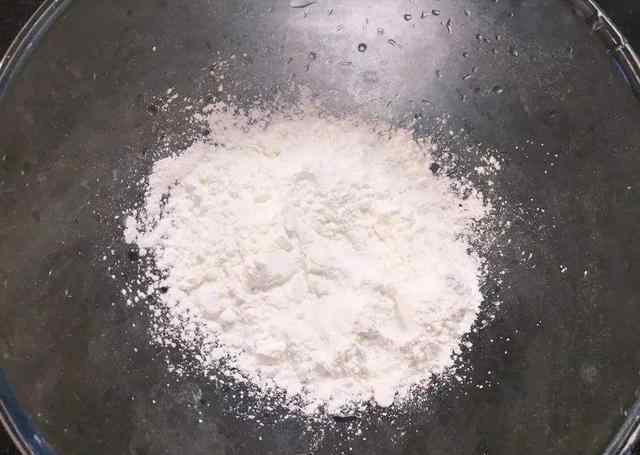 烟台焖子 烟台特色小吃焖子，为何越来越难吃，还不如自己在家做