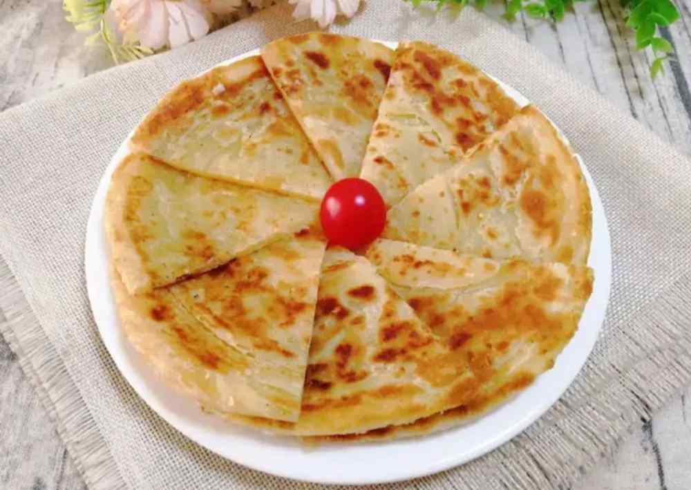 馅饼怎么做又软又好吃 烙饼怎么做香软又好吃？面点师教你一个诀窍，烙饼香软起层还劲道