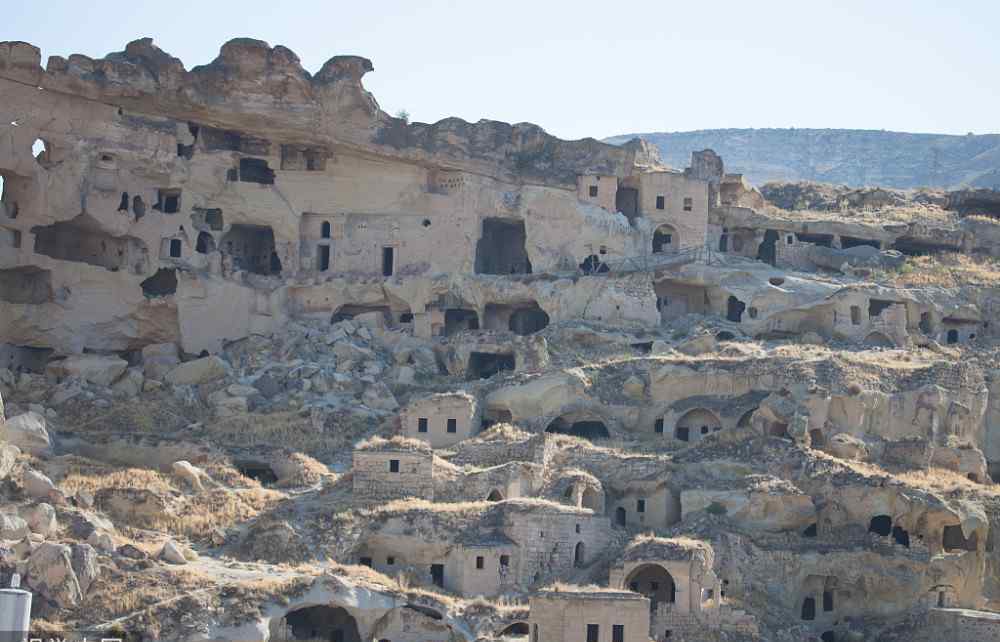 龟兹古国 龟兹，它是西域三十六国之一，也是四大古文明唯一交汇之地