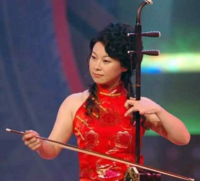 二胡十大名曲 中国二胡十大名曲欣赏