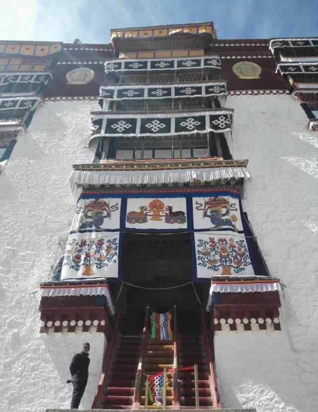 布达拉宫旅游攻略 西藏拉萨布达拉宫八角街旅游攻略