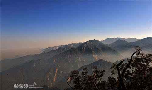 寿比南山的南山是指 寿比南山”的“南山”到底是指哪一座山？
