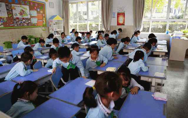 闵行生孩子百佳棒 闵行的这帮孩子向我们示范了地震来了究竟是跑还是不跑