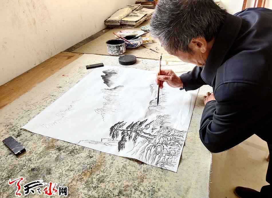 歌颂祖国的画 一位天水农民的艺术梦，用绘画歌颂祖国山川