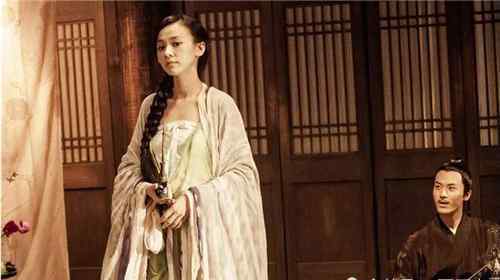 营妓 唐代四大女诗人之一，16岁成为营妓，遭人抛弃，终身未嫁