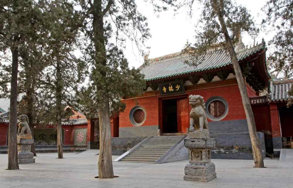 嵩山在哪 在中国，没有哪座山像嵩山一样举足轻重！