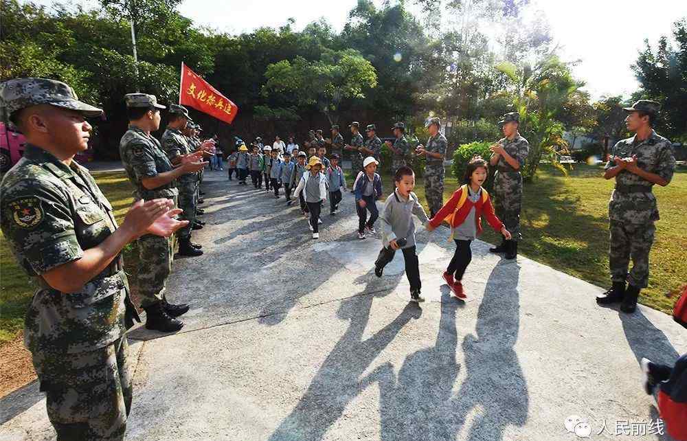 军迷qq群 这个旅，迎来了一群“狂热军迷”！