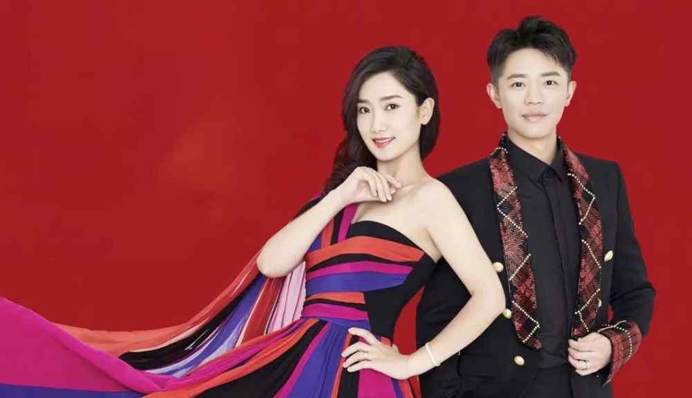 天蓝蓝秋草香是什么歌 凤凰传奇：若无涅槃，怎能传奇？