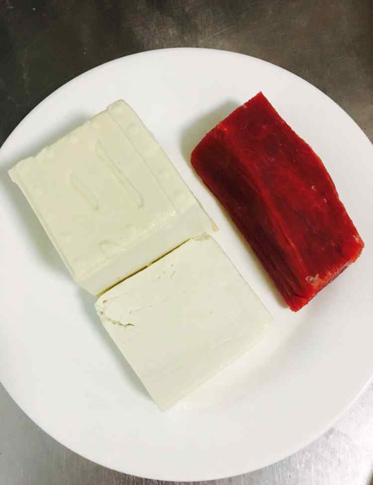 牛肉炖豆腐的家常做法 美食菜谱 牛肉烧豆腐
