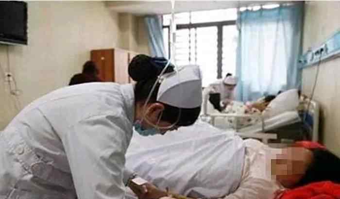 生殖器毛变白是变老吗 隐私部位的毛发变白，或许和“这些因素”有关联，别不好意思