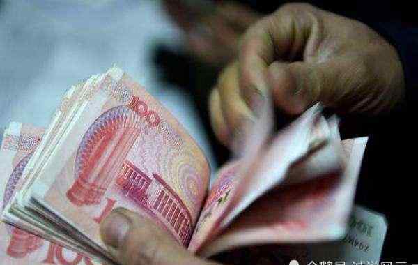 一百美金等于多少人民币 目前100美元和100英镑分别能兑换多少人民币？美元和英镑之间呢？