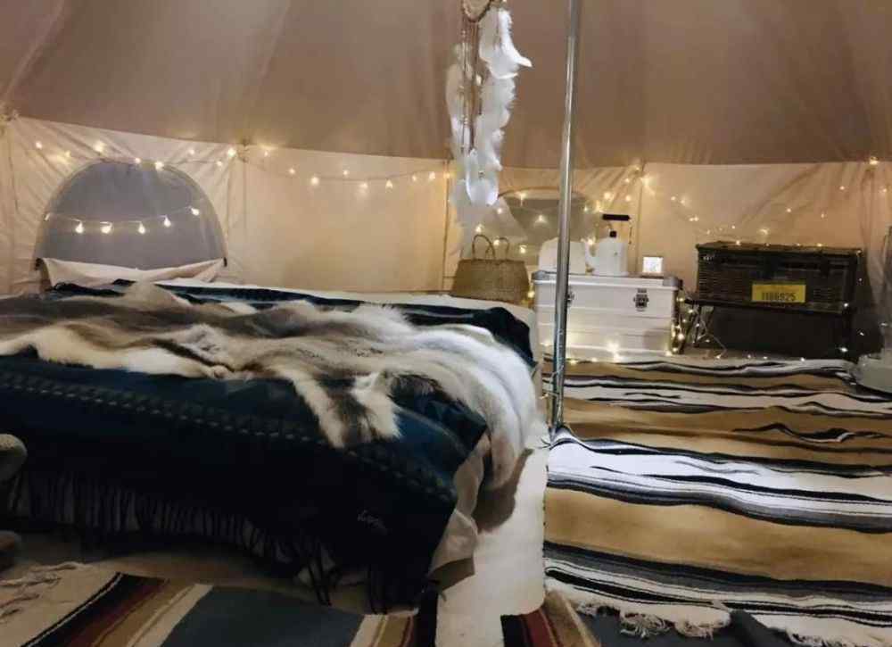 猎户座户外用品 露营就是进山睡帐篷？不不不，现在年轻人都这么玩
