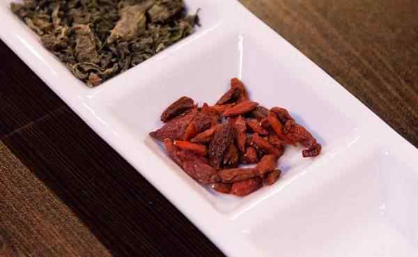 牛肉和牛奶可以一起吃吗 枸杞能不能补肾？搭配有禁忌枸杞不能和这四类食物一起吃！