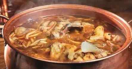 二金条 看看人家的招牌菜，一道鱼菜，每月能卖2000多斤！