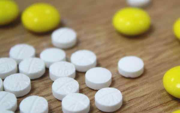 穿黑内裤被判违规新闻 被拉入“黑名单”的内裤，很多人或还在穿，为了健康，赶快扔掉