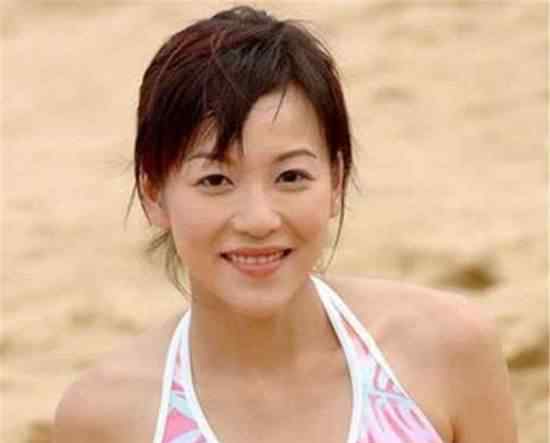 梁敏仪露两点 梁敏仪三级截图 港姐出身走向艳星之路