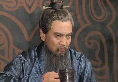 山不厌高 曹操最著名的一首诗，有吞吐天地的胸怀，难怪帐下聚集那么多人才