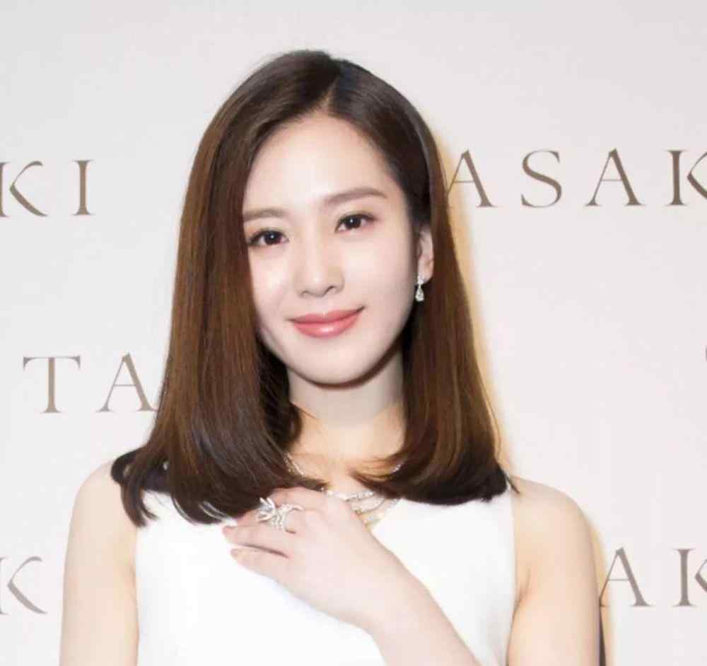 花腰新娘舞蹈 【超齐全】学舞蹈出身又大红大紫的明星们，都毕业于哪些舞蹈院校？