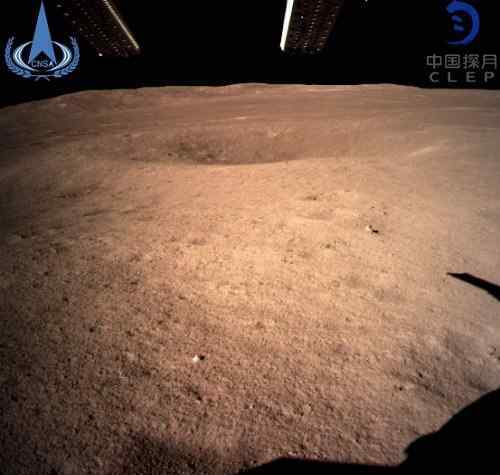 360星际世界 走近月球浪漫极致之地：360度沉浸式太空艺术大展登陆海心沙