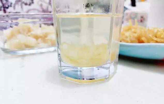 自制蜂蜜柚子茶 自制蜂蜜柚子茶了解一下！这下柚子皮也不浪费了文章配图