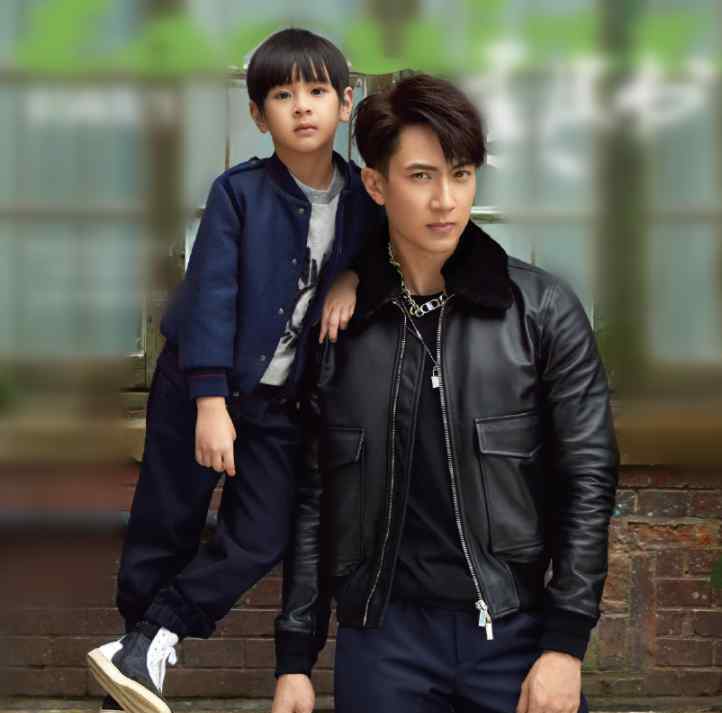 吴尊写真 吴尊携儿子拍写真，6岁Max帅气逼人，五官出众颜值赶上爸爸