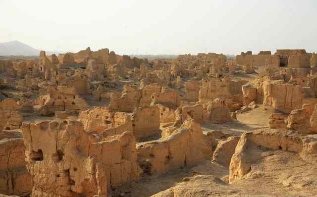 楼兰古国之谜 揭秘1600年前楼兰古国神秘消失之谜