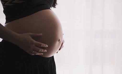 孕妇梦见老公出轨是什么意思 孕妇梦见老公和别的女人在一起是什么意思