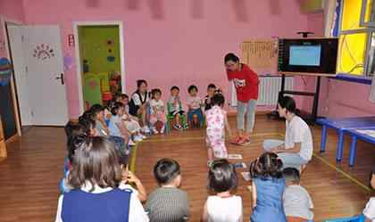 幼儿园小班英语教案 幼儿园小班英语教案大全，幼儿园小班英语专题教案